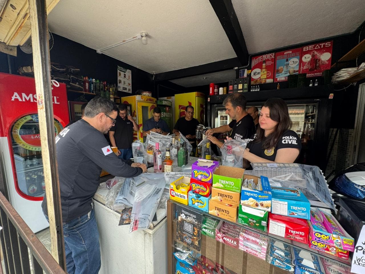 Procon Municipal acompanha operação da Polícia Civil em revenda de destilados